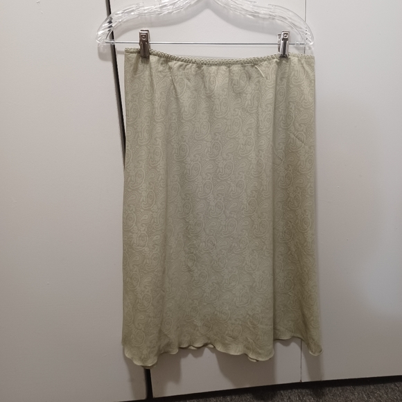 R green skirt size 12 - Picture 1 of 2